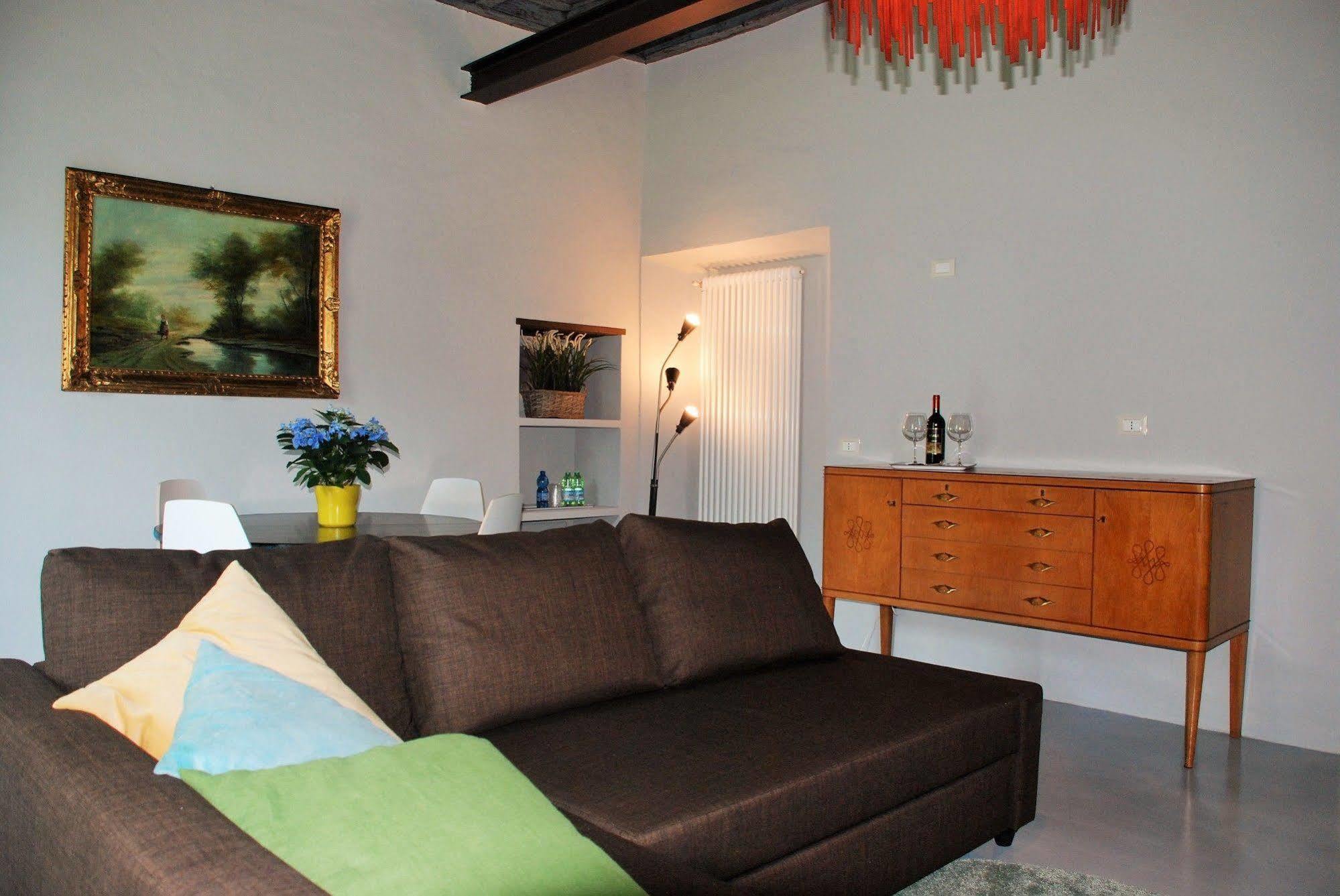 B&B Villa Natta Uggiate Zewnętrze zdjęcie