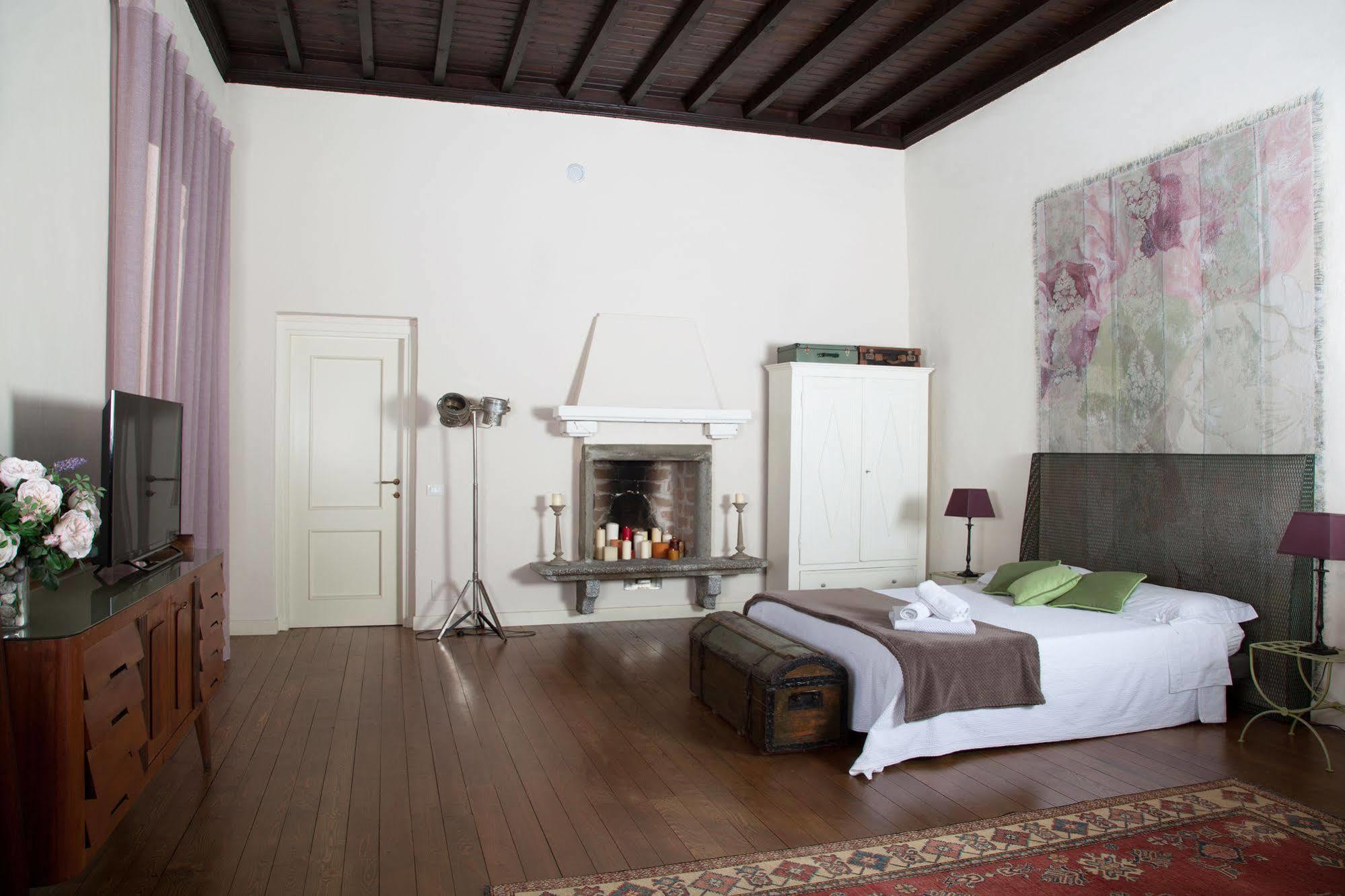 B&B Villa Natta Uggiate Zewnętrze zdjęcie